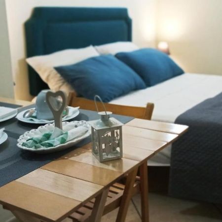 Palazzo Saraceno Apartment-Taras 塔兰托 外观 照片