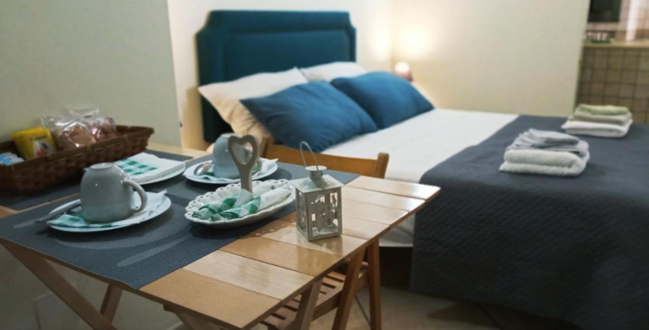 Palazzo Saraceno Apartment-Taras 塔兰托 外观 照片
